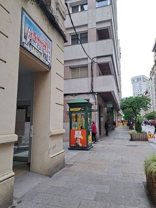 Local comercial en alquiler en Centro en Ourense