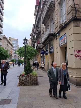 Local comercial en alquiler en Centro en Ourense