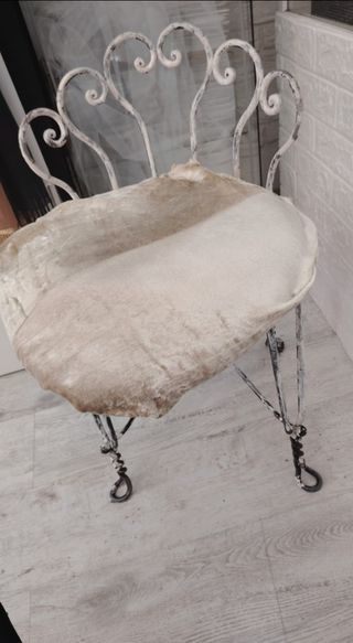 Sillas vintage de hierro forjafo.