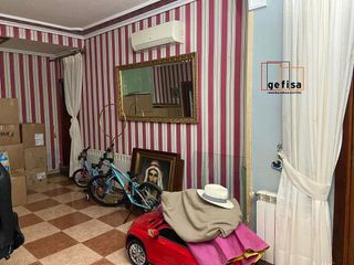 Casa adosada en venta en Valdepeñas
