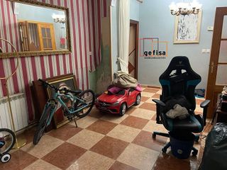 Casa adosada en venta en Valdepeñas