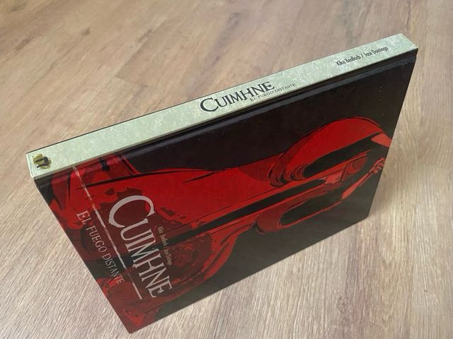 Cuimhne: El fuego distante (Cómic)