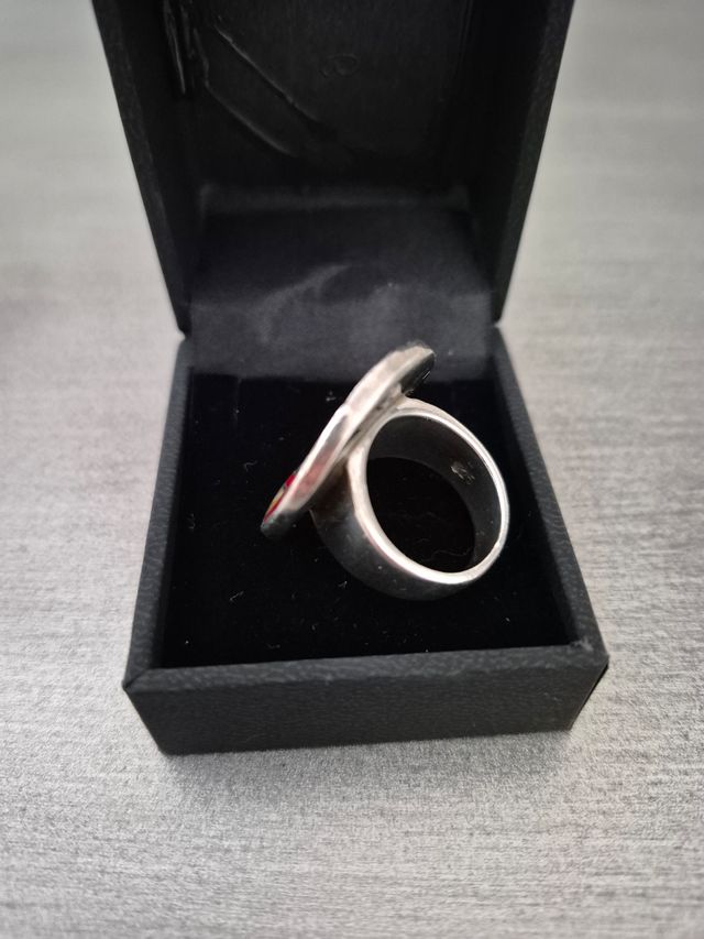Anillo de plata