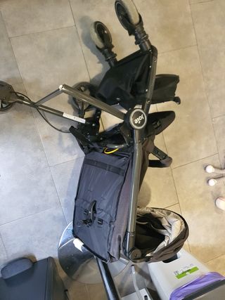 Joie Silla de paseo ligera. Chasis roto, para piez