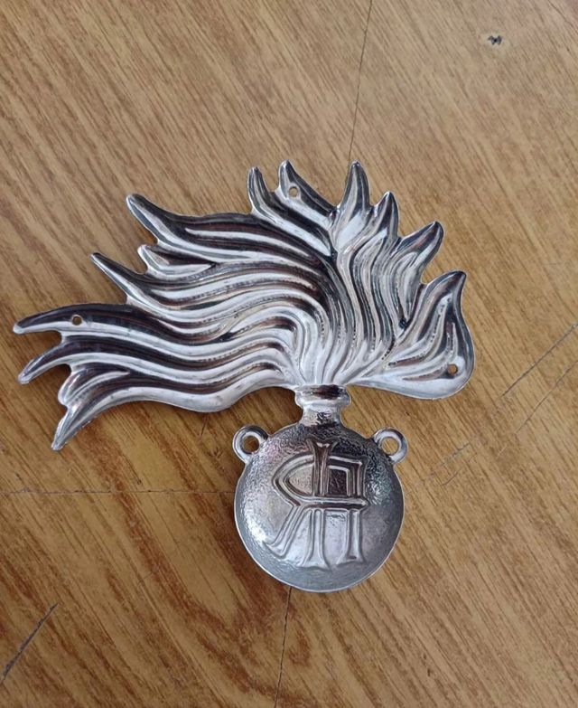 Fregio Berretto C.C. Militare Vintage