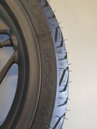 Llanta delantera honda pcx 2021-2024