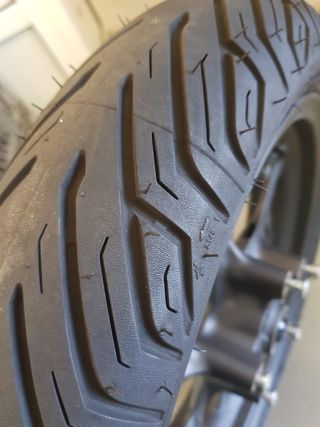 Llanta delantera honda pcx 2021-2024