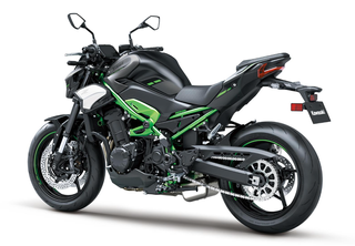 Kawasaki Z900 2025