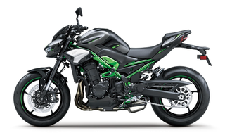 Kawasaki Z900 2025