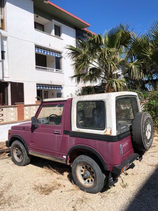 2 Suzukis Samurai 1984