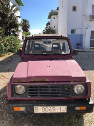 2 Suzukis Samurai 1984