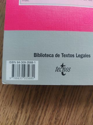 Legislación administrativa, 2000.