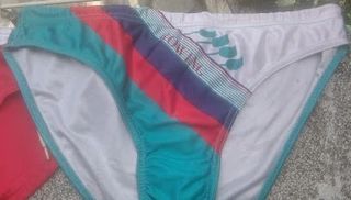 Tre costumi da bagno bambino 12/14 anni