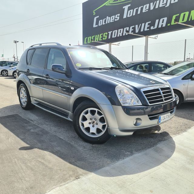 SsangYong Rexton RX 270 Xdi MANUAL 7 PLAZAS