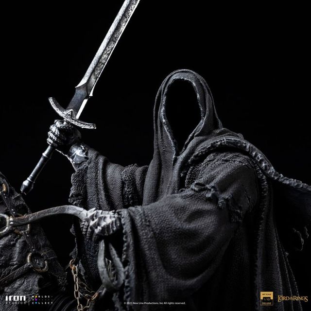 Iron Studios Nazgul on Horse Deluxe 1/10