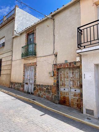 Casa antigua para reformar