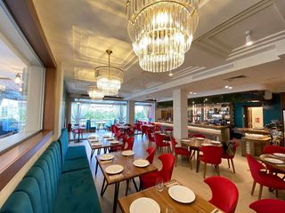 Local comercial en alquiler en Playamar en Torremolinos