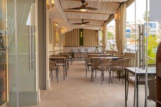 Local comercial en alquiler en Playamar en Torremolinos