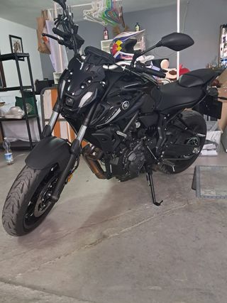 Yamaha MT-07 Pure 2024.