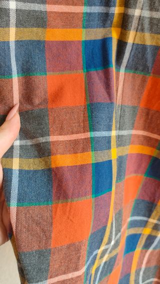 Camisa de cuadros de hombre en tonos anaranjados y