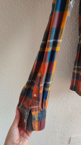 Camisa de cuadros de hombre en tonos anaranjados y