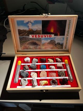 Minerali Vesuvio: Collezione Rocce Vulcaniche
