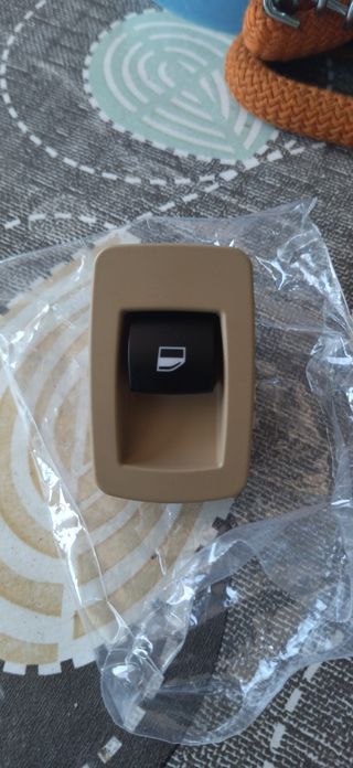 Botón elevalunas BMW Serie 5 Beige
