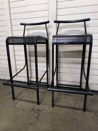 Taburetes altos. metálicos vintage.
