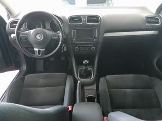 Volkswagen Golf VI 2.0 TDI 11OCV SPORT