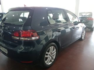 Volkswagen Golf VI 2.0 TDI 11OCV SPORT