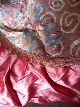 Copriletto matrimoniale rosa e beige