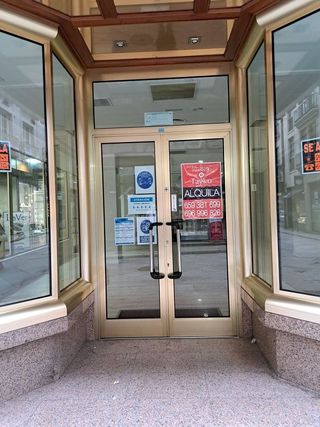 Local comercial en alquiler en Centro en Ourense
