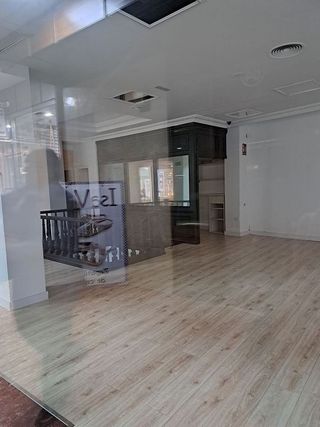 Local comercial en alquiler en Centro en Ourense