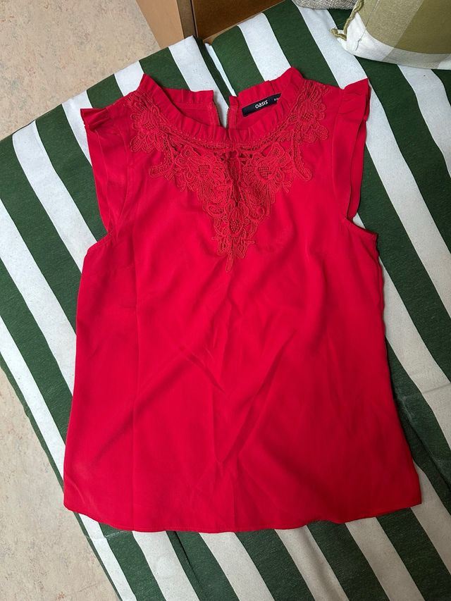 Blusa roja Oasis talla 8/34