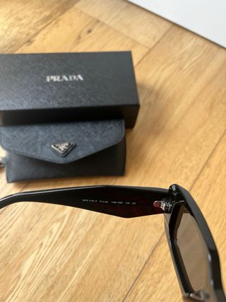 Occhiali da sole Prada neri