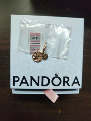 Colgante Pandora dorado