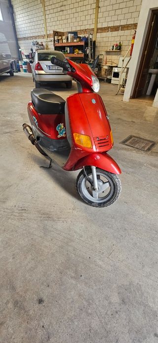 Piaggio Zip 50cc roja