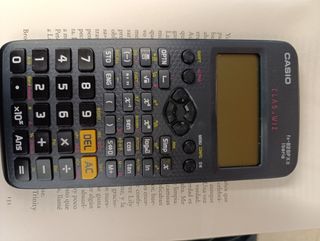 Calculadora negra CASIO fx-82SP X II Iberia