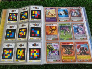 Álbum Invizimals Nueva Alianza 2014 con 129 cartas