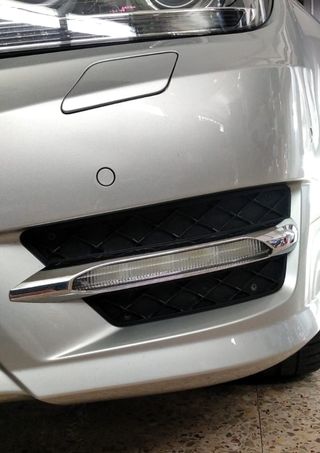 Luz Led día Mercedes W204 Nueva