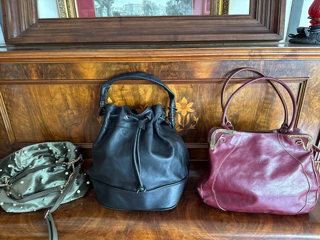 Bolso piel unidad 30 euros verde 20 eurECI