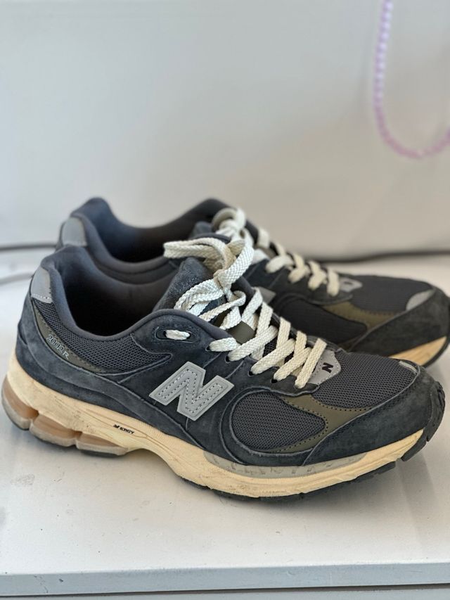 New Balance 2002R - Gris Beige - 42