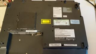 toshiba satellite sm30x-161 per ricambi si accende