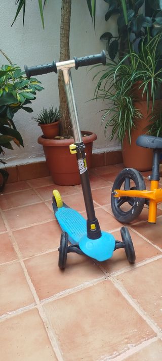 Bici sin pedales + patinete infantil. No envio