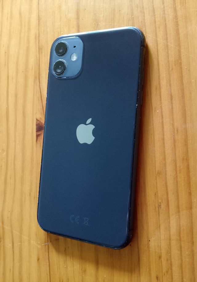 iPhone 11 negro - Perfecto estado