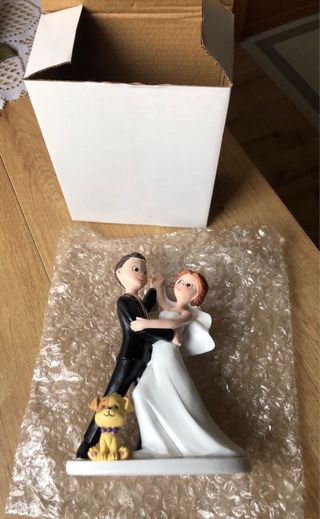 FIGURAS BODA Y PERRO , NUEVOS
