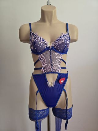 Lencería sexy con medias talla S. CON ETIQUETA 