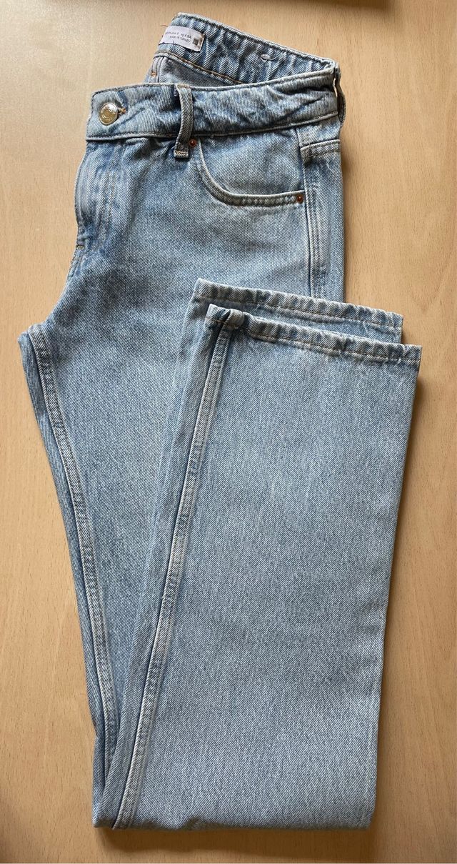 Súper vaqueros rectos ZARA “OFERTA”