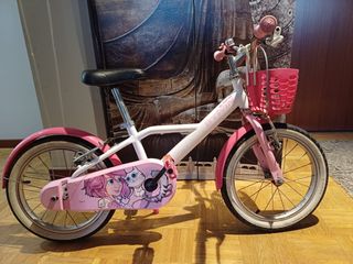 Bicicleta niña 16’ BTW Doctor Girl + casco + bici