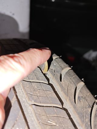Rueda coche de repuesto 